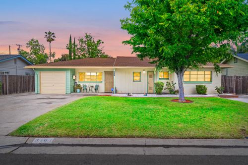 3707 West Way, Sacramento, CA, 95821 | Card Image