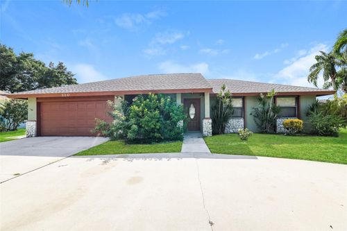 320 Sandpiper Ave, Royal Palm Beach, FL, 33411-2941 | Card Image