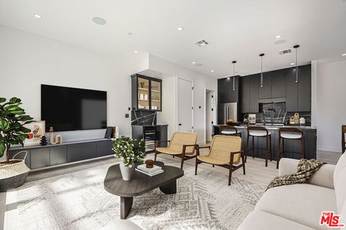 1815 Barry Ave, LOS ANGELES, CA, 90025 | Card Image
