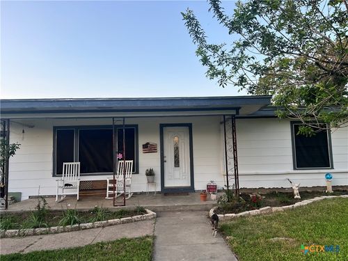 1010 E Church St, Cuero, TX, 77954-2102 | Card Image