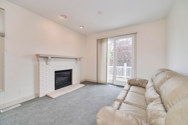 70 Spinnaker Dr, Condo with 2 bedrooms, 3 bathrooms and null parking in Manistee MI | Image 19
