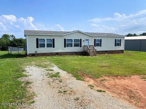 101 Tom Willey St, Gaston, NC, 27832-9190 | Card Image