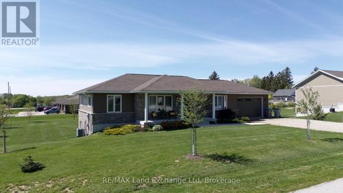 42 John St, Belgrave, ON, N0G | Card Image