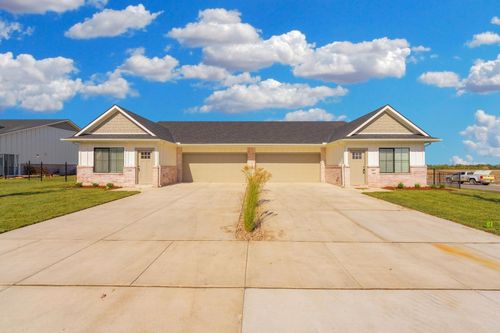 2410 E Elk Ridge Ave, Goddard, KS, 67052 | Card Image