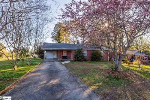 101 Beth Court, Spartanburg, SC, 29302 | Card Image