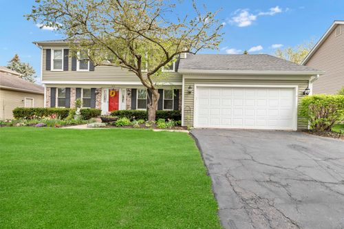 1814 Cambridge Dr, St. Charles, IL, 60174-4681 | Card Image