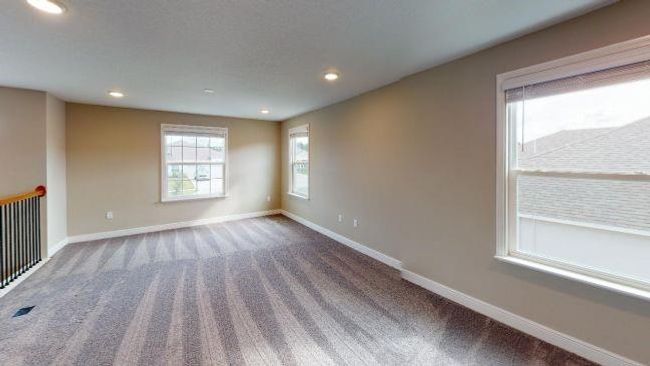 Model home - actual features may vary. | Image 11