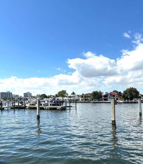 609-1945 S Ocean Dr, Hallandale Beach, FL, 33009-6061 | Card Image