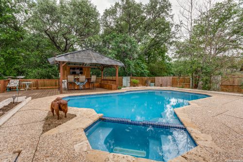 211 Forrest Trl, Universal City, TX, 78148-3509 | Card Image