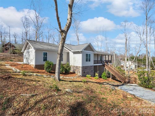 10 Starview Ln, Hendersonville, NC, 28739-6635 | Card Image