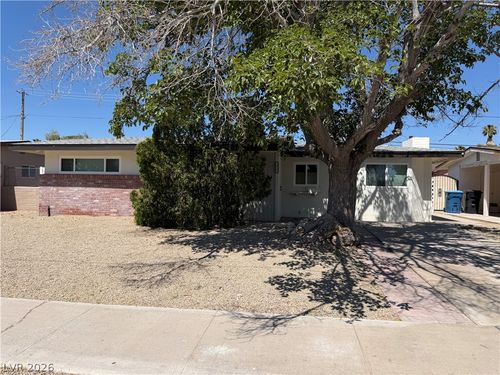 1317 Pyramid Dr, Las Vegas, NV, 89108-1130 | Card Image