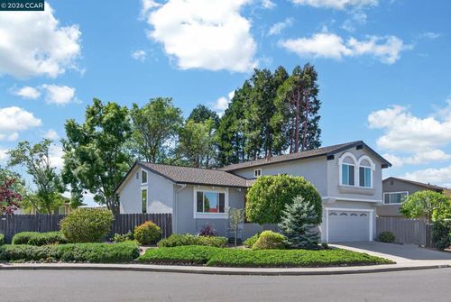 2134 Whippoorwill Ct, Pinole, CA, 94564-1828 | Card Image