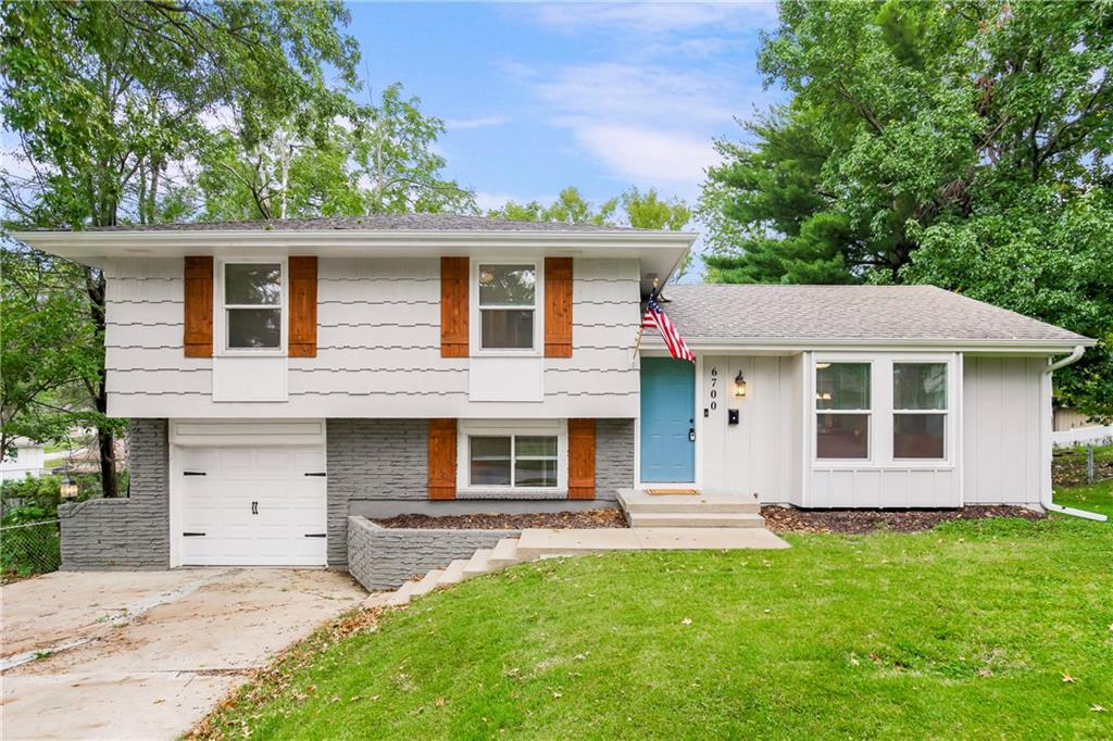 100th Ter, Kansas City, MO 64134