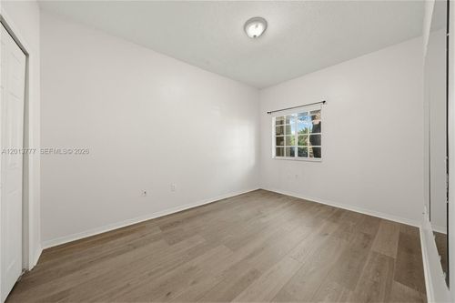 0-3393 Ne 11th Dr, Homestead, FL, 33033-5882 | Card Image