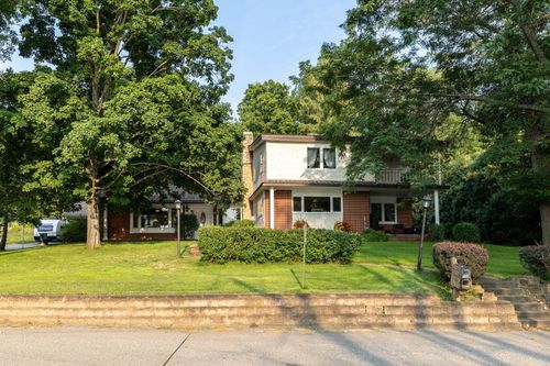 720 Lake St N, Prescott, WI, 54021-1422 | Card Image