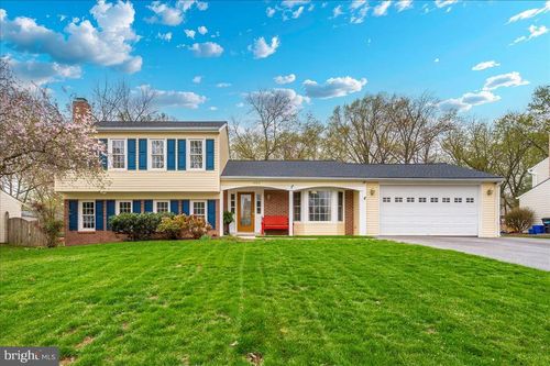 19816 Spurrier Ave, POOLESVILLE, MD, 20837-2015 | Card Image