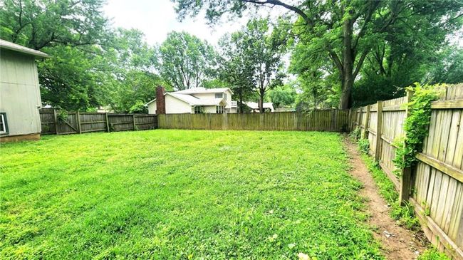 1302 Bitner Ter, House other with 4 bedrooms, 3 bathrooms and null parking in Pittsburg KS | Image 23
