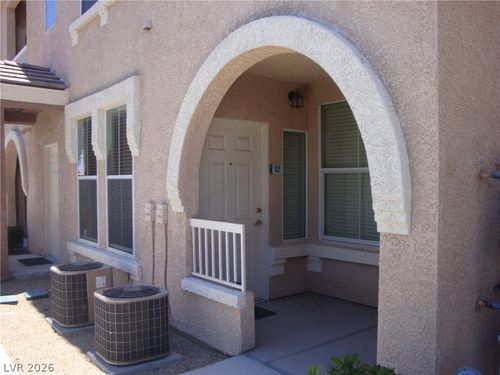 1021-9975 Peace Way Way, Las Vegas, NV, 89147 | Card Image