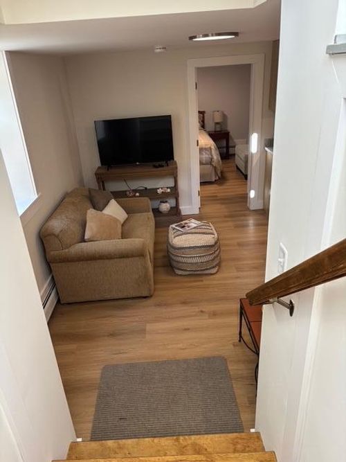 310 White Oak Trl, Centerville, MA, 02632-1608 | Card Image