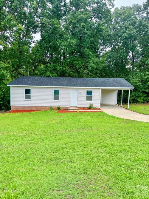 705 Creekridge Dr, Monroe, NC, 28110-8876 | Card Image