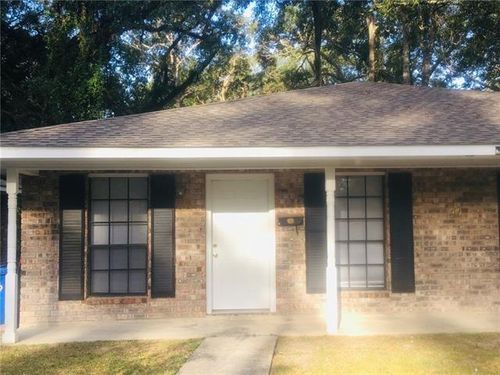a-910 Chestnut St, Hammond, LA, 70403-5102 | Card Image
