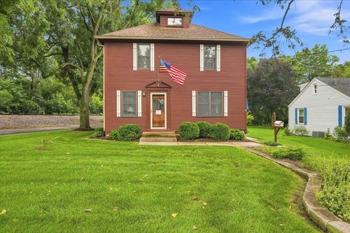 218 Laurel St, Batavia, IL, 60510-2624 | Card Image