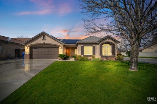 11102 Vista Del Rancho Dr, Bakersfield, CA, 93311-9176 | Card Image