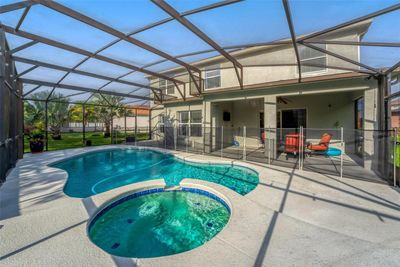 5423 Calla Lily Court, House other with 4 bedrooms, 2 bathrooms and null parking in KISSIMMEE FL | Image 3