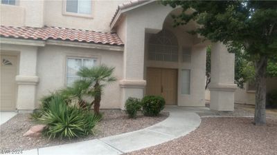 7437 Kings Wharf Lane, House other with 5 bedrooms, 3 bathrooms and null parking in Las Vegas NV | Image 3