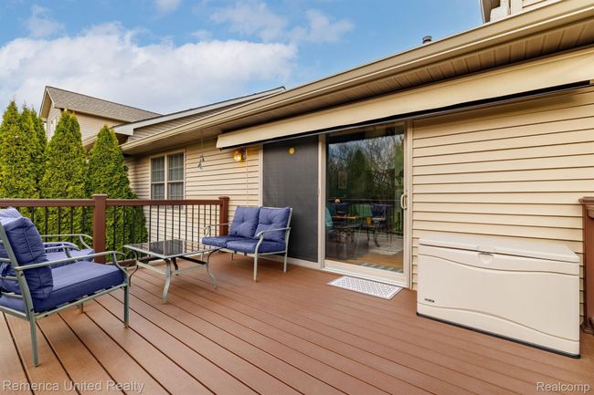 Deck with awning | Image 30