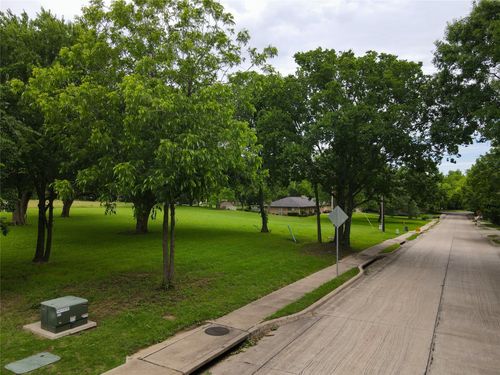 2904 W Washington St, Sherman, TX, 75092-5403 | Card Image