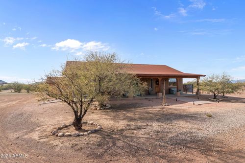45243 W J-1 Ranch Rd, Wickenburg, AZ, 85390-4607 | Card Image