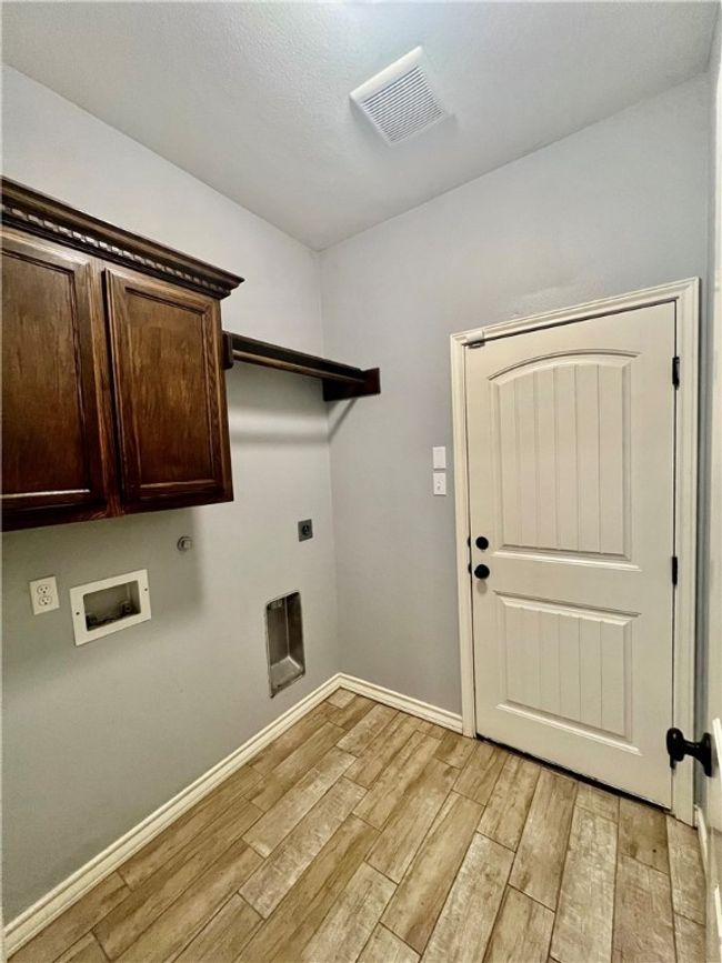 2310 Vaughn Dr, House other with 4 bedrooms, 2 bathrooms and 2 parking in Corpus Christi TX | Image 33