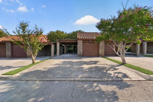 142 Caleta Bch, San Antonio, TX, 78232-3828 | Card Image