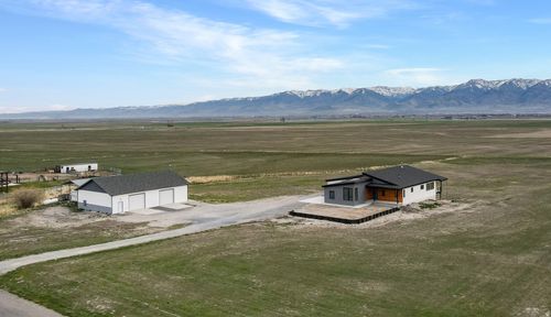 2110 N 6750 W, Mendon, UT, 84325-4103 | Card Image