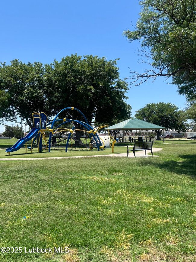 2627 Globe Ave, House other with 3 bedrooms, 2 bathrooms and null parking in Lubbock TX | Image 18