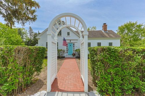 188 Rock Harbor Rd, Orleans, MA, 02653-2311 | Card Image