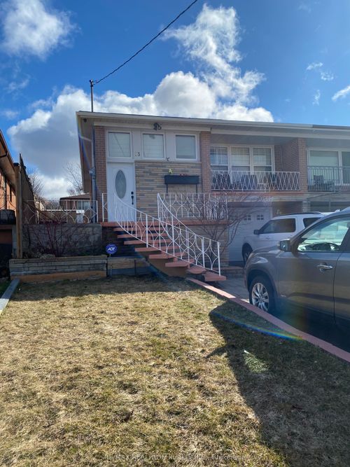 73 Fallingdale Crescent E, North York, ON, M3J1C4 | Card Image