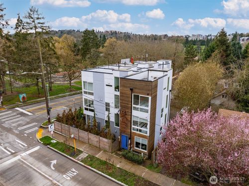 4155 Delridge Way Sw, Seattle, WA, 98106-1251 | Card Image