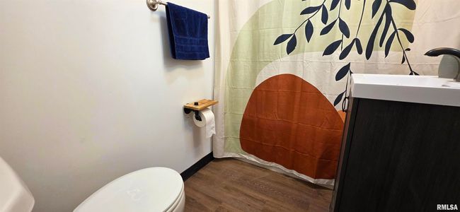 1007 Landes St, House other with 2 bedrooms, 2 bathrooms and null parking in Mount Carmel IL | Image 8
