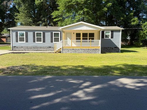 401 Rich Road, Newport, TN, 37821 | Card Image