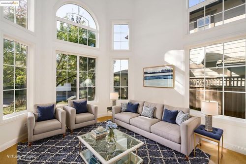 30 Arundel Dr, Hayward, CA, 94542-7902 | Card Image