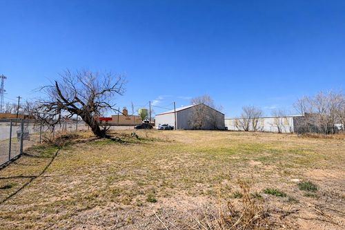 605 E 4th St, Big Spring, TX, 79720-3013 | Card Image