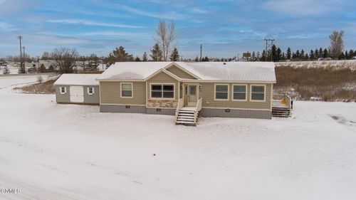 304 Sunny Drive, Beulah, ND, 58523 | Card Image