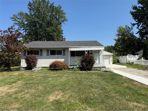 5825 Jaycox Rd, North Ridgeville, OH, 44039-1440 | Card Image