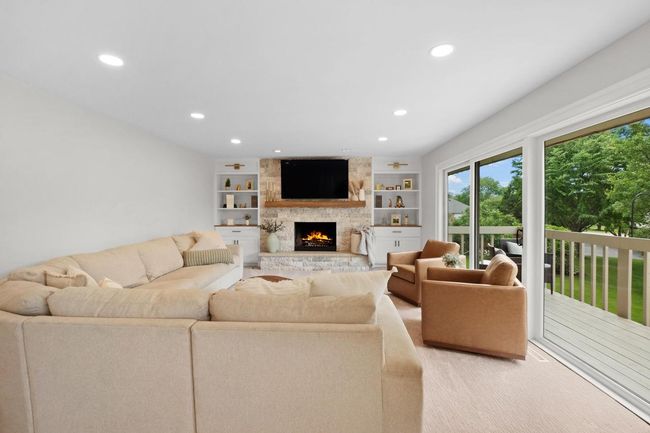 17835 Colline Vue Court, House other with 4 bedrooms, 3 bathrooms and null parking in Brookfield WI | Image 14