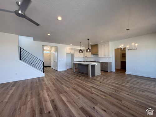 275-2979 Galloway Ln, Ogden, UT, 84404 | Card Image