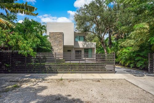 3741 Kumquat Ave, Miami, FL, 33133-5607 | Card Image