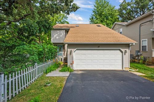 17 Hillcrest Ave, Fox Lake, IL, 60020-1814 | Card Image