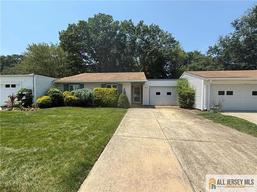 0-58B Essex Rd, Monroe, NJ, 08831 | Card Image